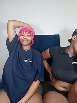 Thickmama16's Webcam Show