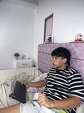 Samu_bahachira's Webcam Show