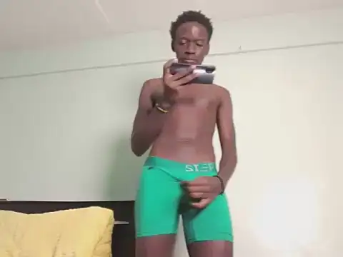 myles_erqt Adlı Modelin Web Kamerası Şovu