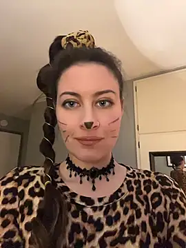 AhlanaLuxe's Webcam Show
