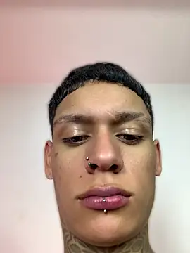 sebas_cadavid – webcam-show