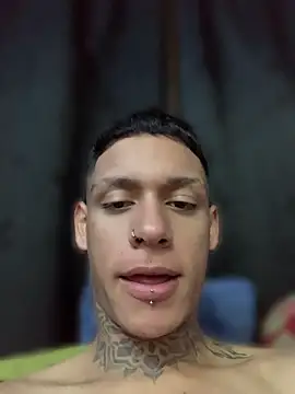 Show modela sebas_cadavid na web-kameri
