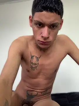 sebas_cadavidのウェブカメラショー