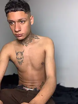 Вебкам-шоу sebas_cadavid