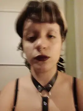 julietverss – Naživo XXX chat