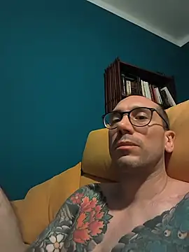 Leo_Irezumi – webcam-show