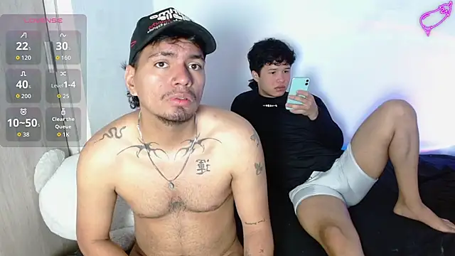 Duolatinhot69's Webcam Show