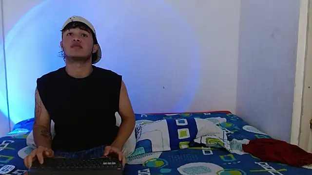 Duolatinhot69 webcam show