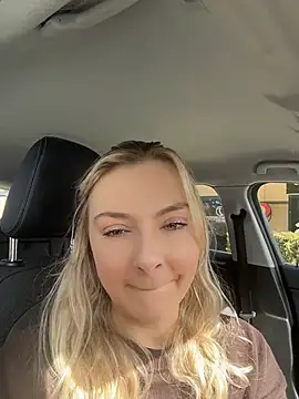 Lotttiee webcam show