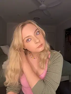Lotttiee's Live XXX Chat