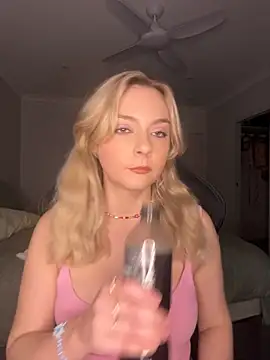 Онлайн чат XXX Lotttiee