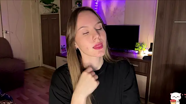 Rina_Right Webcam show