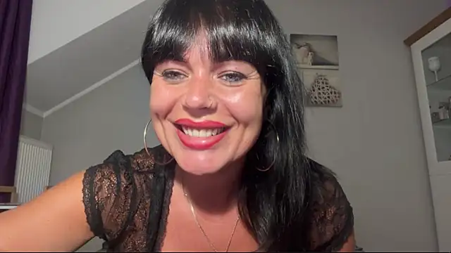 Chat XXX en directo de JennyFantasy