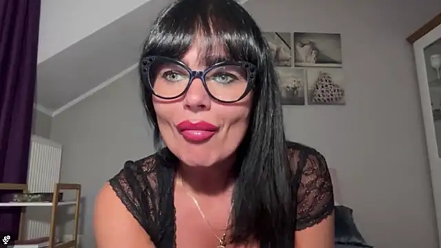 JennyFantasy live XXX chat