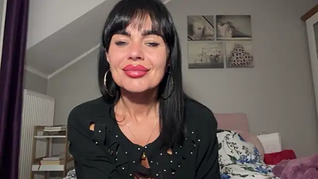 XXX chat uživo modela JennyFantasy