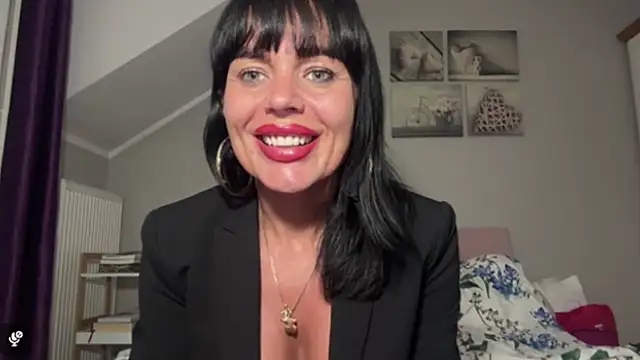 Chat +18 de JennyFantasy ao vivo