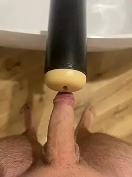 Show modela cuminyou78 na web-kameri