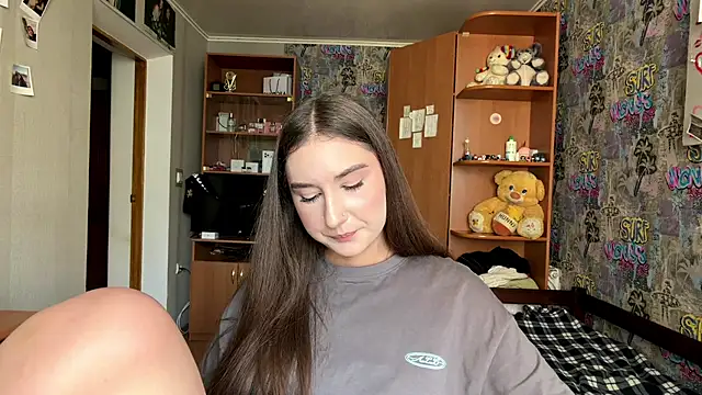 Chat XXX Live KittyNoSkirty