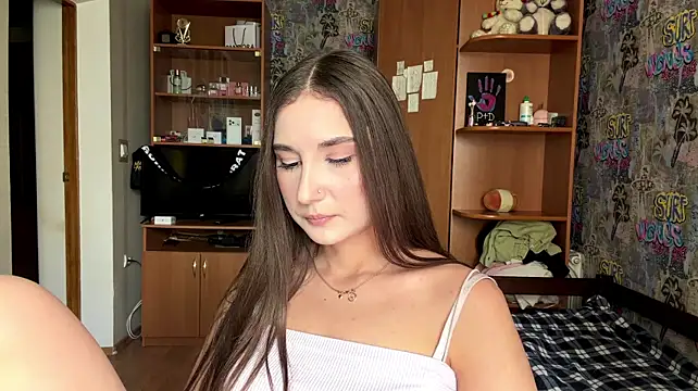 KittyNoSkirty Adlı Modelin Canlı XXX Sohbeti