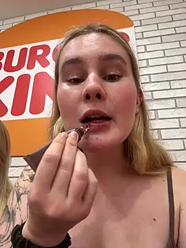 SiaLater Webcam Show