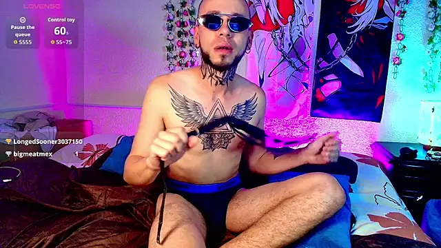 markus_white Show in webcam