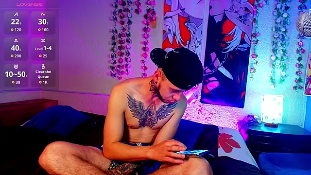 markus_white Show in webcam