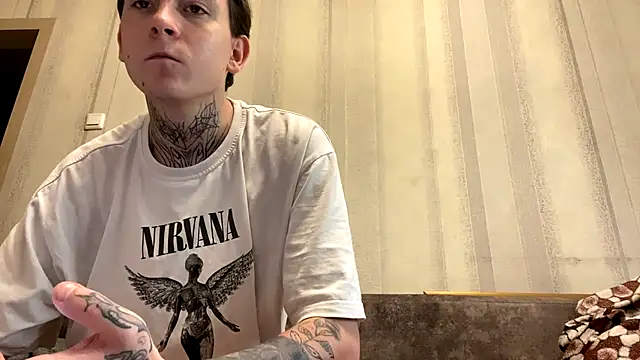 Show modela YourNikolas na web-kameri