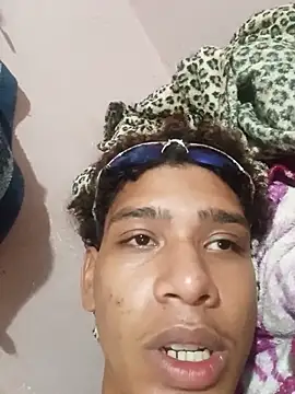 Show de pretin_sexy na webcam