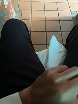 javismmm webkamerás műsora