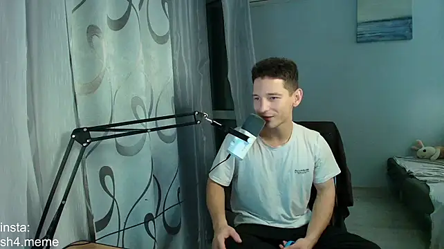 sh4memeBC Show Webcam