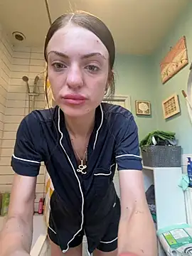 lottieraexx's Webcam Show