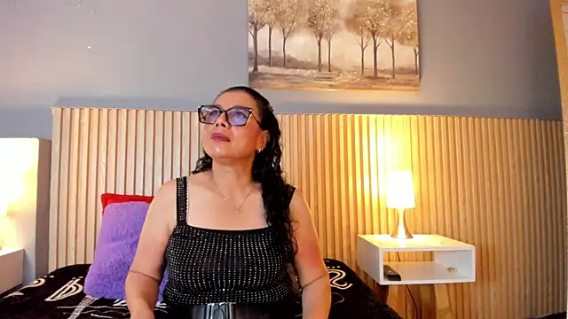 auren_ferrer's Live XXX Chat