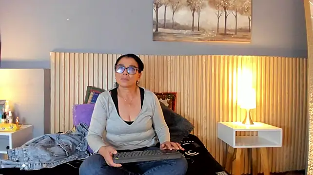 auren_ferrer's Webcam Show