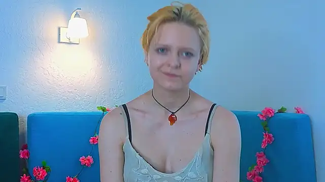 VinnieGreising Chat XXX in diretta