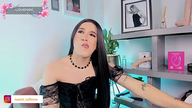 Naomi_Collins_ ওয়েবক্যাম শো