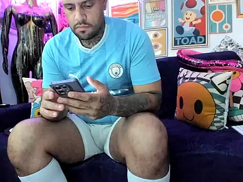 nomisnauj Show Webcam