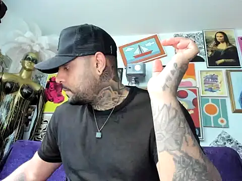 הופעת וובקאם של DorianWolf