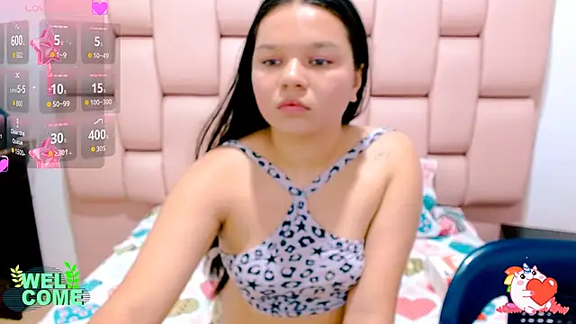 Chat XXX Live naomi_cute19