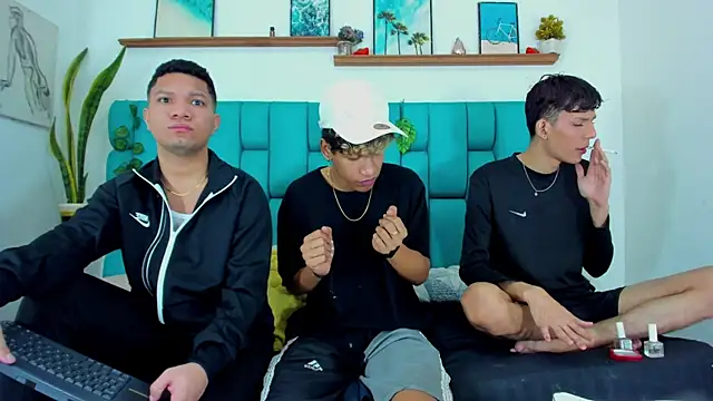 عرض كام AverageDirtyBoys
