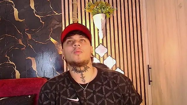 Arcano_Rh06 webcam show