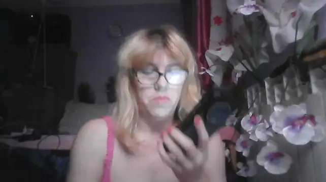 ZIANA43 现场XXX聊天