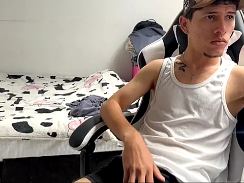 Edward_2709n Webbikameraesitys
