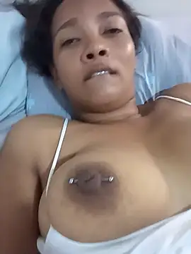 Chatroom XXX en direct de LauMar08