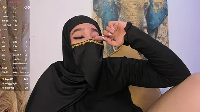lili_starxoxo Adlı Modelin Canlı XXX Sohbeti