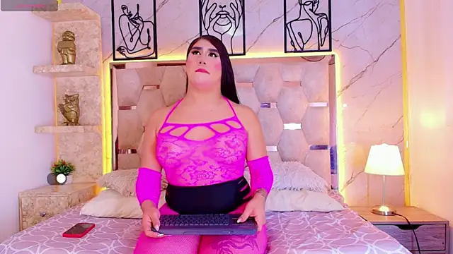 Show Webcam de Nina_Strauss