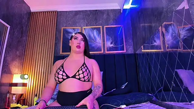 Nina_Strauss Шоу с уебкамера