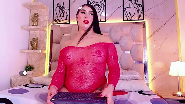 Pokazy przed kamerką – Nina_Strauss