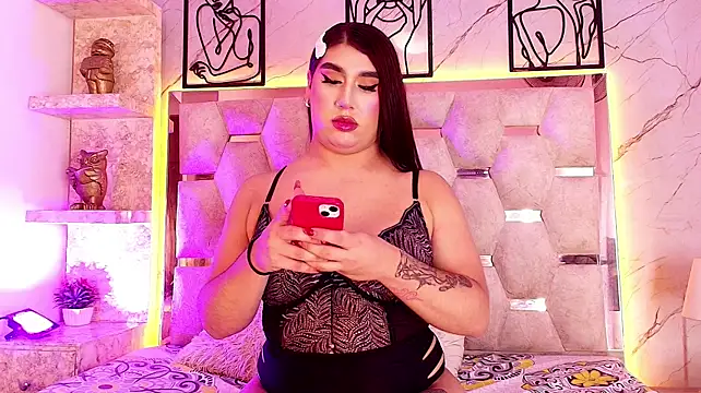 הופעת וובקאם של Nina_Strauss