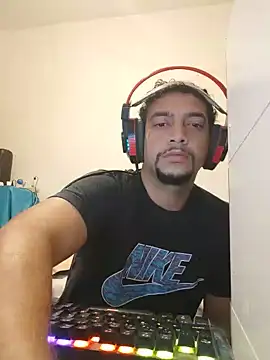 lzinrj Webcam show