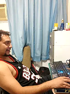 lzinrj webkamerás műsora
